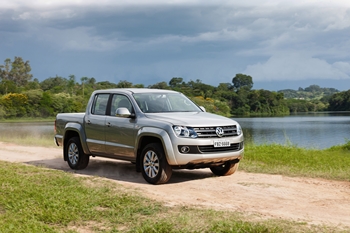 A Amarok é a primeira picape com câmbio automático de sua classe a contar com oito marchas